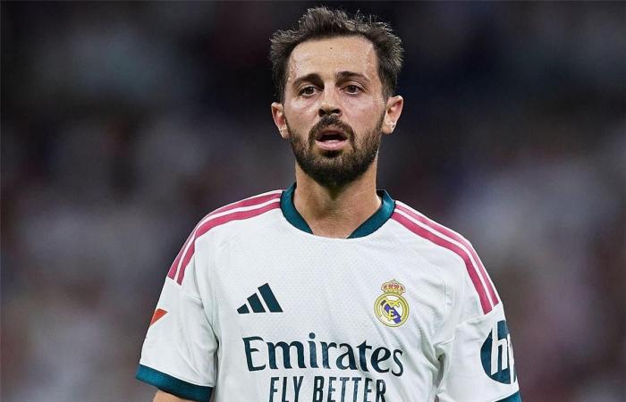 بالبلدي : سبب
      غياب
      برناردو
      سيلفا
      عن
      المشاركة
      أساسيًا
      مع
      ريال
      مدريد
