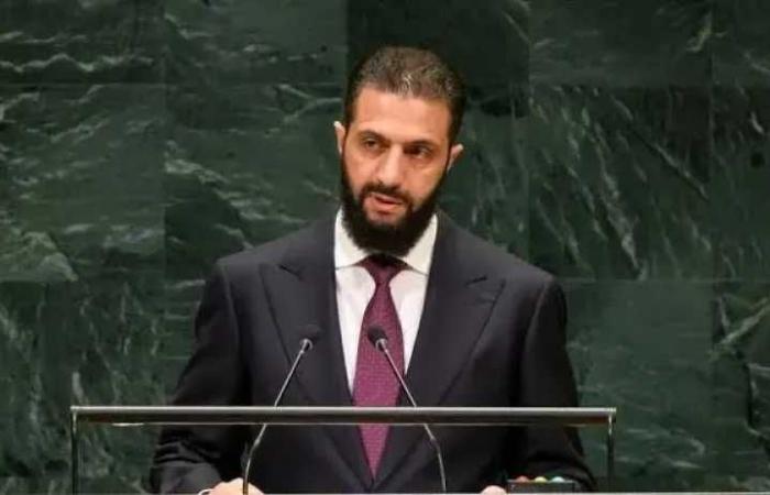 الشرع
      أمام
      الأمم
      المتحدة:
      إسرائيل
      نفذت
      نحو
      500
      غارة
      على
      أراضينا..
      والجولان
      سيبقى
      أرضا
      سورية