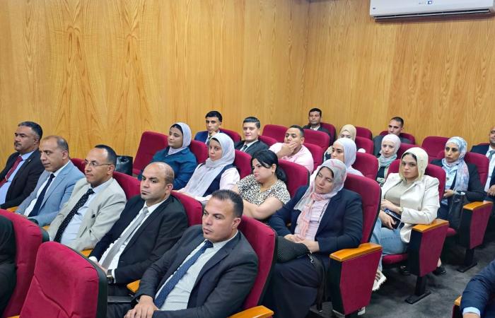 بالبلدي: 440
      متدربًا
      في
      برنامج
      تدريبي
      موسع
      للعاملين
      بشركة
      ميناء
      القاهرة
      الجوي
      بالتعاون
      مع
      «PPG»
