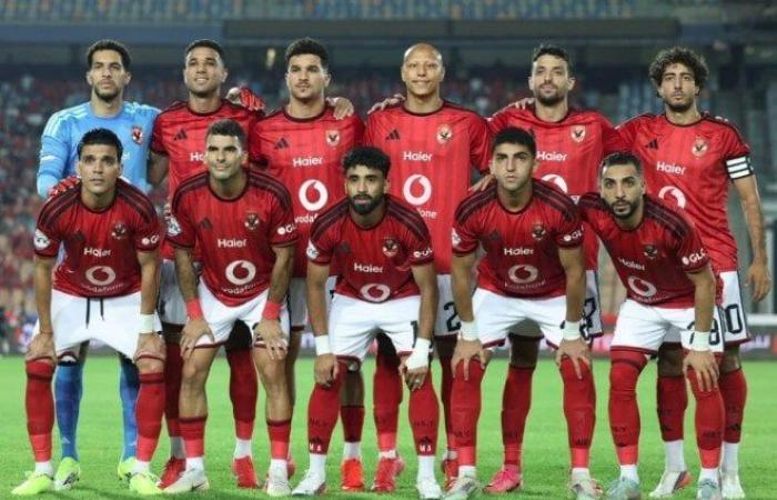 بالبلدي: الأهلي
      يواصل
      تدريباته
      استعدادًا
      لمواجهة
      بترول
      أسيوط
      في
      كأس
      العاصمة