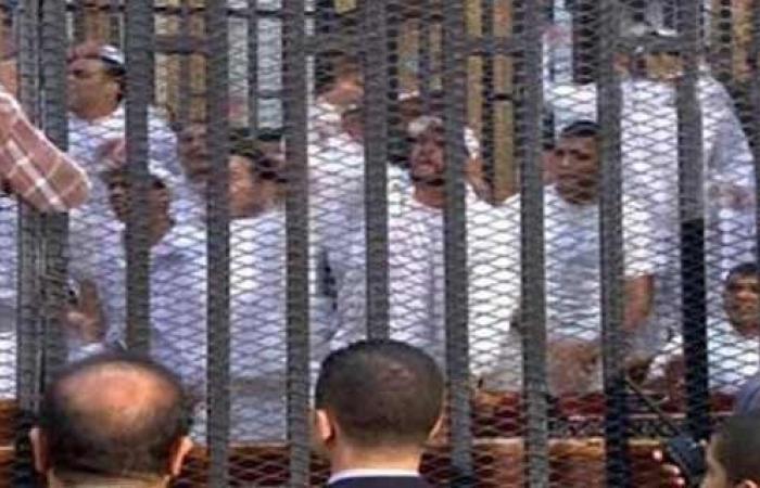 بالبلدي : لـ
      16
      نوفمبر..
      تأجيل
      محاكمة
      12
      متهمًا
      في
      قضية
      «خلية
      مدينة
      نصر»