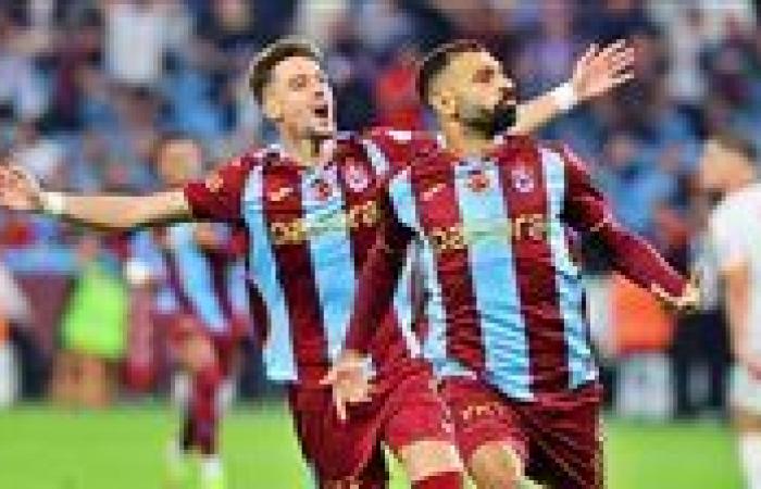 بالبلدي : طرابزون
      سبور
      يحذر
      من
      استغلال
      اسم
      محمد
      صلاح
      وصورته
      تجاريًا