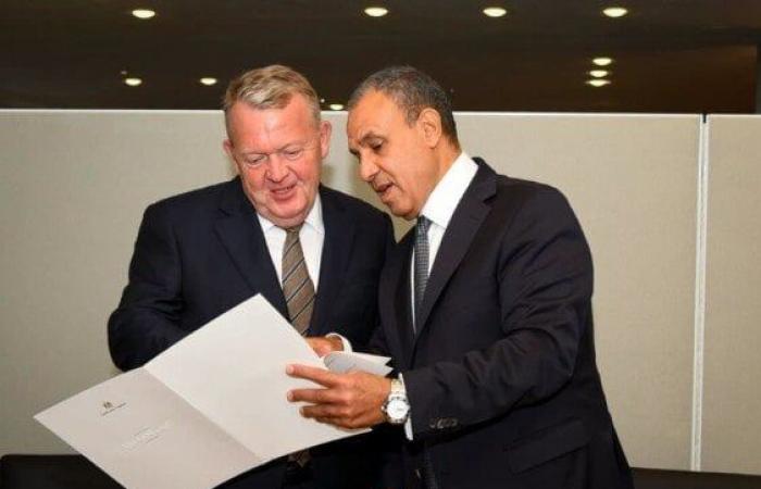 بالبلدي : عبد
      العاطي
      يلتقي
      وزير
      خارجية
      الدنمارك
      ويسلم
      رسالة
      من
      السيسي