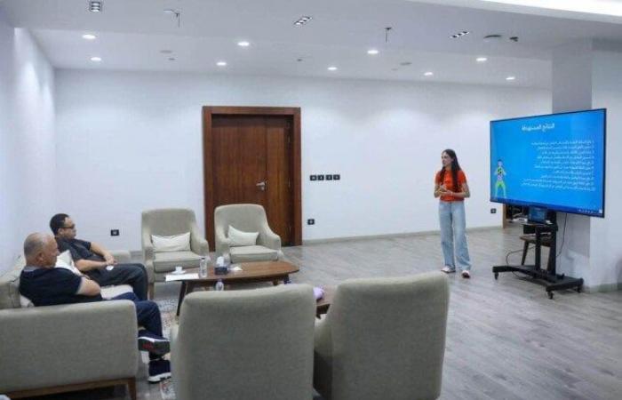 بالبلدي : أبو
      ريدة
      يناقش
      مشروعًا
      لتطوير
      الجانب
      النفسي
      والذهني
      للاعبي
      المنتخبات
      الوطنية