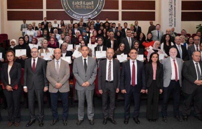 بالبلدي: «الرقابة
      المالية»
      تختتم
      برنامج
      التدريب
      الصيفي
      لطلاب
      الجامعات
      2026..
      صور
