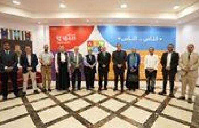 بالبلدي: رضا
      حجازي:
      المعرفة
      والمهارات
      والقيم
      الإنسانية
      ركائز
      إعداد
      خريج
      القطاع
      الصحي