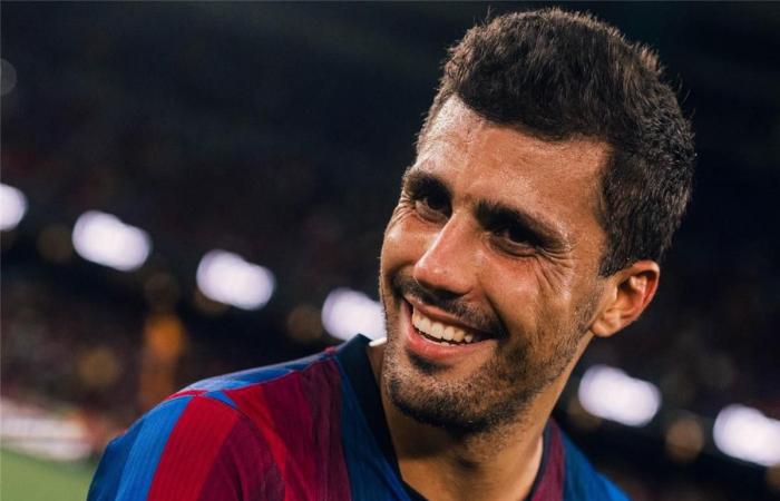 بالبلدي : رودري:
      ريال
      مدريد
      جعل
      قراري
      صعبًا
      بشأن
      مستقبلي