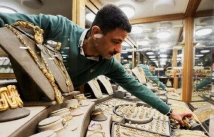 بالبلدي : عاجل|
      ارتفاع
      سعر
      الذهب
      بنهاية
      تعاملات
      اليوم
      الخميس
      24
      سبتمبر
      2026..
      عيار
      21
      و18
      بكام؟