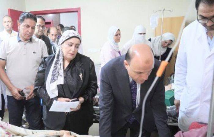 بالبلدي : محافظ
      الغربية
      يتفقد
      مصابي
      حادث
      طريق
      «حانوت
      -
      سنباط»
      بمستشفى
      زفتى
      ويوجه
      بصرف
      إعانات
      عاجلة