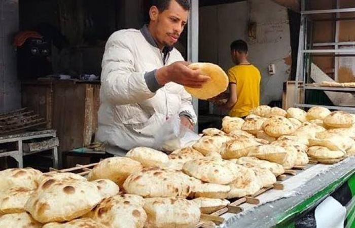 بالبلدي: أسعار
      الخبز
      السياحي
      والفينو
      اليوم..
      التموين
      تحدد
      الأوزان
      والأسعار