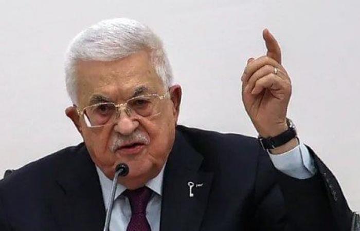 بالبلدي : عباس:
      ما
      يحدث
      في
      غزة
      والضفة
      خطة
      استعمارية
      خبيثة
      هدفها
      تهجير
      الفلسطينيين
      من
      أراضيهم