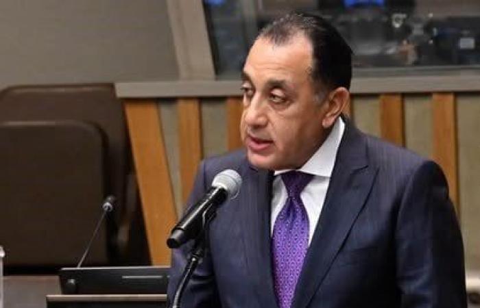 بالبلدي : مدبولي:
      العالم
      يقدر
      دور
      مصر
      والرئيس
      السيسي
      في
      حل
      أزمات
      المنطقة