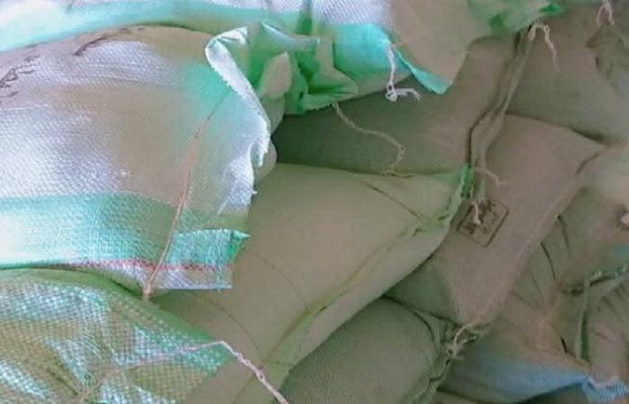 بالبلدي : ضبط
      5
      أطنان
      دقيق
      مدعم
      في
      حملة
      تموينية
      خلال
      24
      ساعة