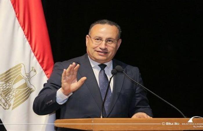 بالبلدي: وزير
      التعليم
      العالي
      يوضح..
      وثيقة
      مكتبة
      الإسكندرية
      ترسم
      ملامح
      مستقبل
      الهوية
      المصرية
      في
      مؤتمر
      الهوية
      الوطنية