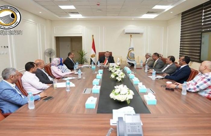 بالبلدي: جامعة
      أسيوط
      الأهلية
      تضع
      خطة
      تنفيذية
      جديدة
      لضمان
      الجودة
      والاعتماد
      الأكاديمي