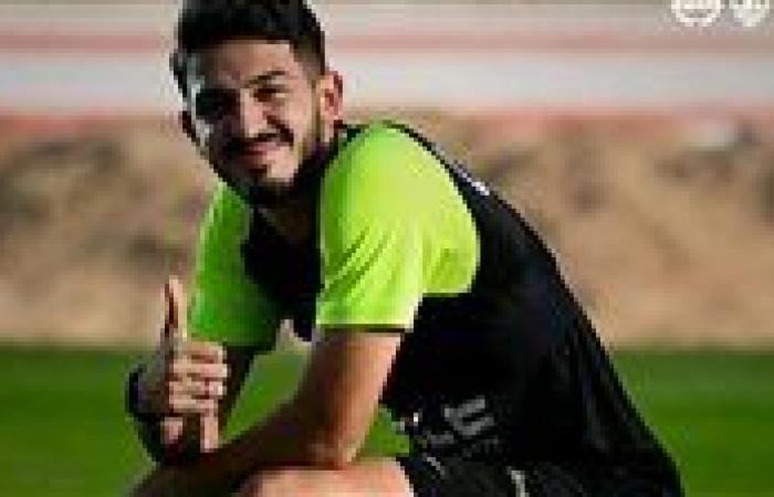 بالبلدي: فاروق
      جعفر
      يكشف
      تفاصيل
      أزمة
      نجله
      سيف
      في
      الزمالك