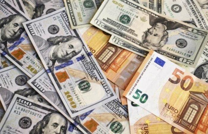 بالبلدي: بعد
      قرار
      تثبيت
      الفائدة..
      أسعار
      العملات
      الأجنبية
      اليوم
      الجمعة
      25
      سبتمبر
      2026