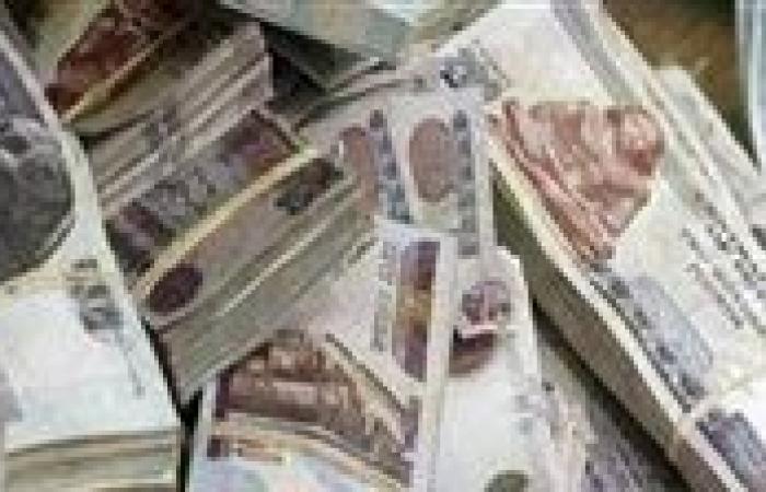 بالبلدي: 150
      مليون
      جنيه..
      ضبط
      عنصر
      جنائي
      وشقيقته
      في
      قضية
      غسل
      أموال
      بالجيزة