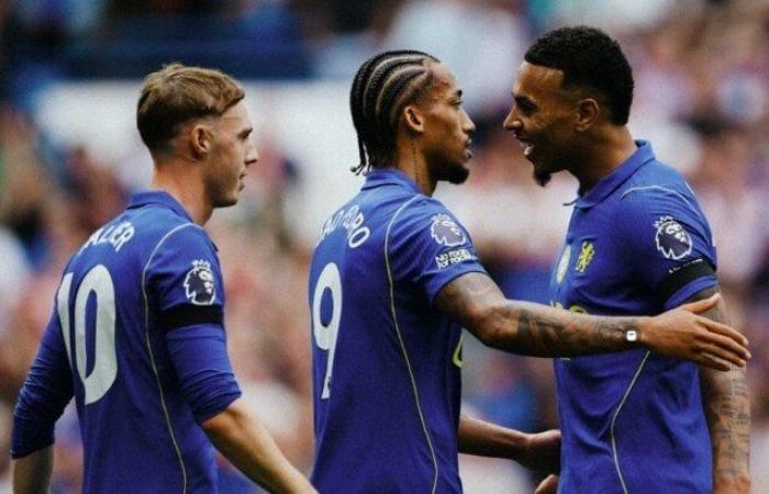 بالبلدي : بسبب
      الجماهير..
      الاتحاد
      الإنجليزي
      يتهم
      تشيلسي
      بانتهاك
      القواعد
      خلال
      مباراة
      فولهام