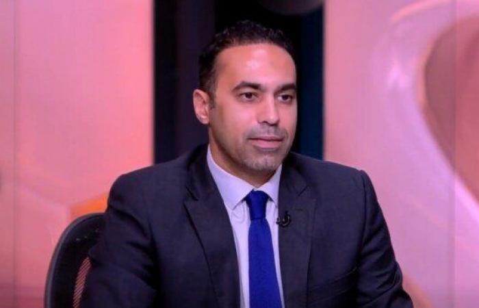 بالبلدي : «الجدل
      ملوش
      لازمة»..
      جمال
      حمزة
      يعلق
      على
      اختيارات
      حسام
      حسن
      واستبعاد
      الشناوي
      من
      منتخب
      مصر