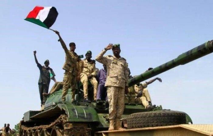 بالبلدي : الجيش
      السوداني
      يبسط
      سيطرته
      على
      مدينة
      سودري
      بشمال
      كردفان