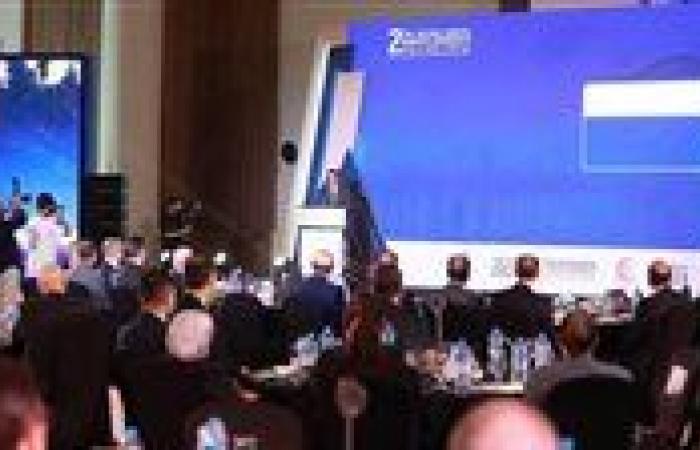 بالبلدي: وزير
      الصحة
      يشهد
      ختام
      المؤتمر
      العلمي
      السنوي
      الثاني
      لمستشفى
      وادي
      النيل