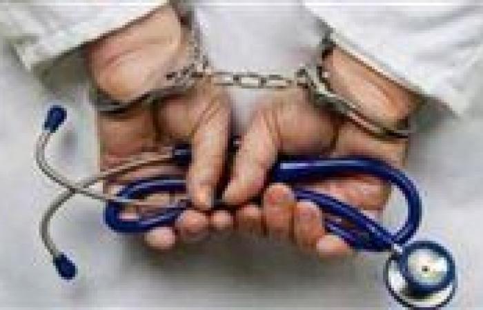 بالبلدي : خريج
      زراعة
      ينتحل
      صفة
      طالب
      طب
      داخل
      مستشفى
      بني
      سويف
      الجامعي..
      كيف
      انكشف؟