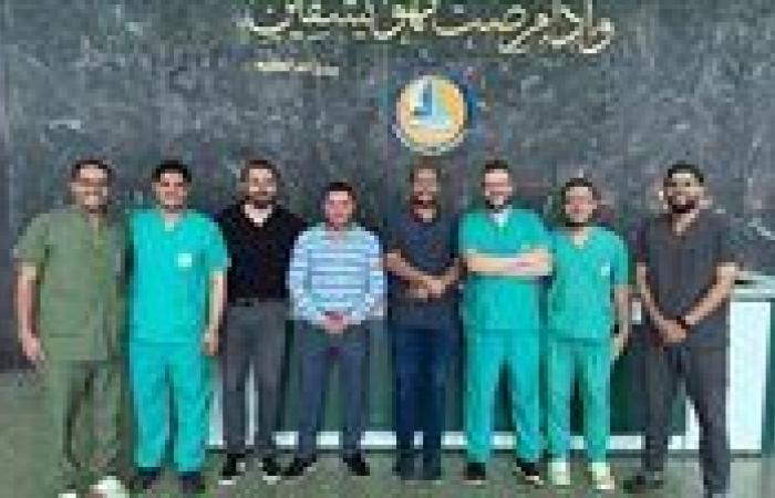 بالبلدي : جراحة
      دقيقة
      لطفلة
      تعيد
      فصل
      القناتين
      البولية
      والتناسلية
      بمستشفى
      كفر
      الشيخ
      الجامعي