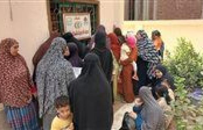 بالبلدي: قافلة
      طبية
      مجانية
      تخدم
      1369مواطنا
      بقرية
      السلام
      في
      دمياط
