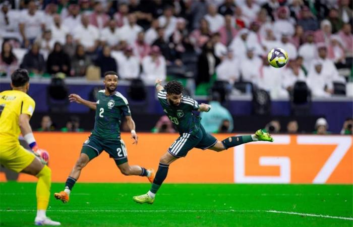 بالبلدي : موعد
      والقنوات
      الناقلة
      لمباراة
      السعودية
      وعمان
      اليوم
      في
      كأس
      الخليج
      "خليجي
      27”