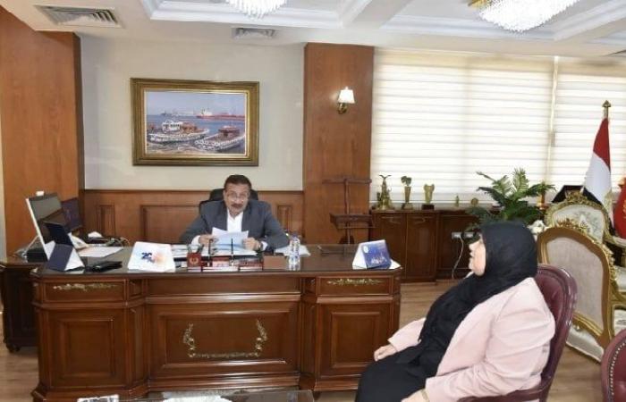 بالبلدي: استعدادًا
      للعيد
      القومي..
      محافظ
      بورسعيد
      يبحث
      مع
      تعمير
      سيناء
      الموقف
      التنفيذي
      للمشروعات
      الجارية