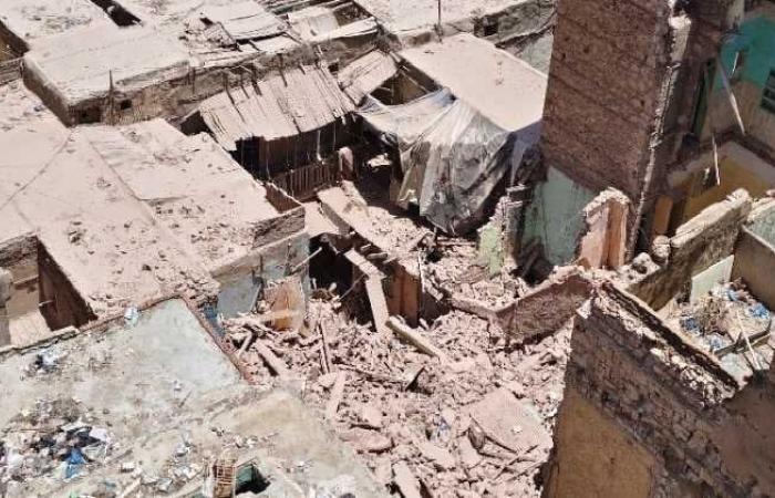 بالبلدي : مصرع
      سيدة
      وابنتها
      في
      انهيار
      جزئي
      لعقار
      بالإسكندرية