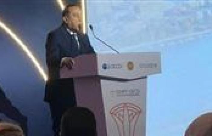 بالبلدي: مدبولي:
      مصر
      تتحمل
      مسؤوليتها
      لتثبيت
      وقف
      إطلاق
      النار
      في
      غزة
      وتواصل
      جهود
      إعادة
      الإعمار