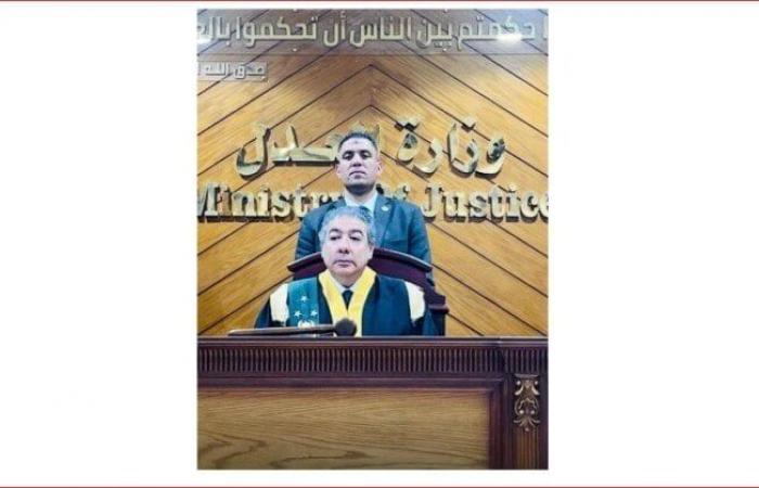 بالبلدي : «وداعًا
      أسد
      القضاة»..
      سامح
      عبد
      الحكم
      ينعى
      المستشار
      أحمد
      الزند