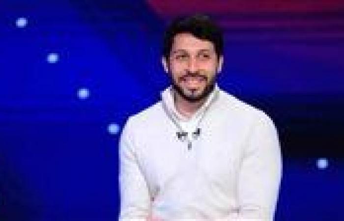 بالبلدي: حقيقة
      أزمة
      مجلس
      الزمالك
      مع
      حسام
      الزناتي
      بسبب
      الشروط
      المالية