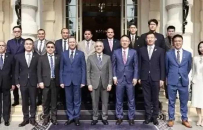 وزير
      العدل
      يبحث
      مع
      «هواوي»
      تطوير
      منظومة
      التقاضي
      الرقمي..
      واطلاع
      على
      التجربة
      الصينية
      للذكاء
      الاصطناعي
      بالمحاكم
