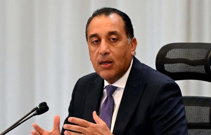 بالبلدي: ازي
      الحال|
      مدبولي:
      أمن
      مصر
      المائي
      قضية
      وجودية
      لا
      تحتمل
      المساومة..
      الداخلية
      تنفي
      إضراب
      سجن
      المنيا..
      التعليم:
      فصل
      الطالب
      الذي
      يصور
      معلما
      لعام
      كامل