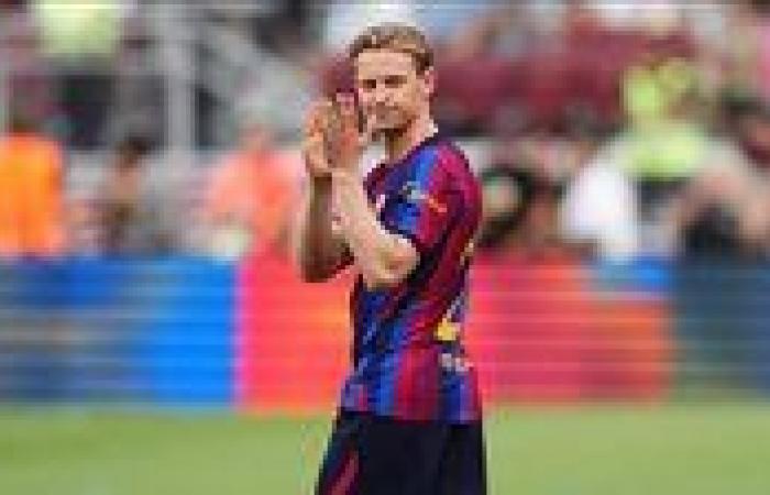 بالبلدي: برشلونة
      يحدد
      موعد
      عودة
      فرينكي
      دي
      يونج
      بعد
      إصابة
      الركبة