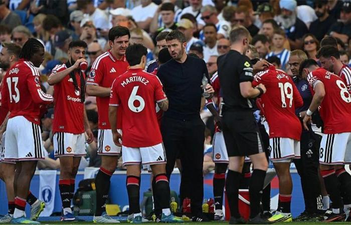 بالبلدي : باريس
      سان
      جيرمان
      يهدد
      مساعي
      برشلونة
      وريال
      مدريد
      لخطف
      نجم
      مانشستر
      يونايتد