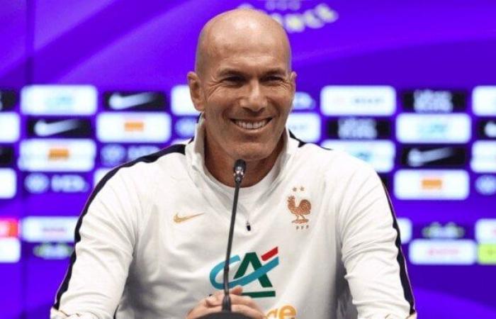بالبلدي: «كرة
      القدم
      تمضي
      بسرعة»..
      زيدان
      يوجه
      رسالة
      خاصة
      للاعبي
      منتخب
      فرنسا
      قبل
      مواجهة
      بلجيكا
