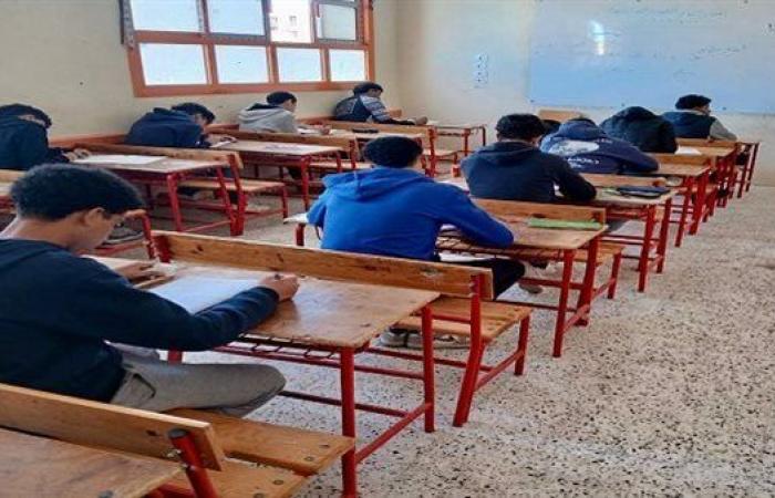 بالبلدي: امتحانات
      الشهادة
      الإعدادية
      2026-2027..
      اعرف
      مواعيد
      التسجيل
      والاختبارات