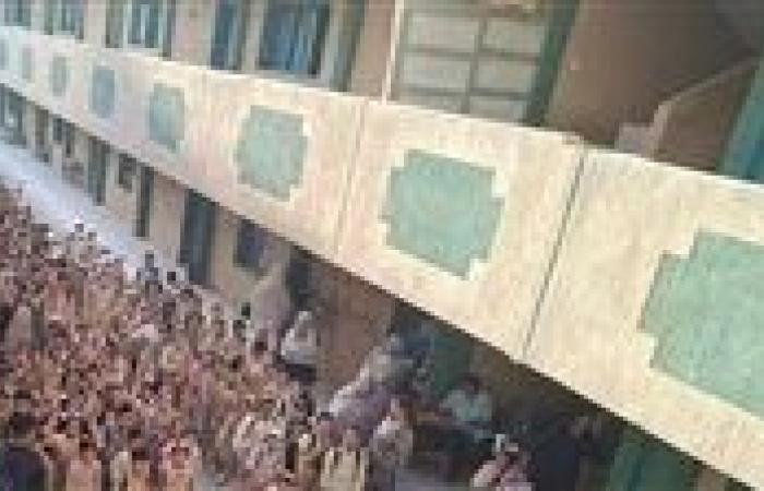 بالبلدي : بعد
      دخولهما
      حمام
      الطالبات
      بالخطأ..
      إصابة
      توأم
      إثر
      قفزهما
      من
      الطابق
      الثاني
      بمدرسة
      في
      الفيوم