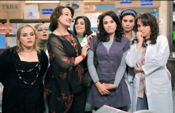 بالبلدي: مروة
      نصير:
      “لم
      أعتزل
      الفن
      ونفسي
      أشتغل..
      ومسيرتي
      الفنية
      جمعتني
      مع
      نجوم
      كبار"