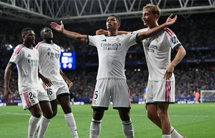 بالبلدي : لاعب
      ريال
      مدريد
      يكشف
      مركزه
      المفضل..
      ويوضح:
      تألمت
      كثيرًا
      بسبب
      كأس
      العالم