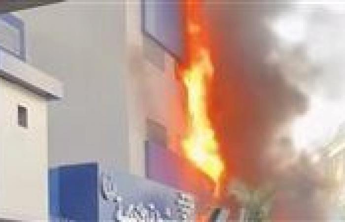 بالبلدي: تفاصيل
      السيطرة
      على
      حريق
      مبنى
      بجوار
      قسم
      شرطة
      الازبكية
