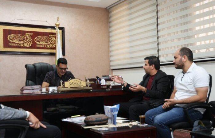 بالبلدي: رئيس
      مياه
      القليوبية
      يستعرض
      احتياجات
      قرى
      مركزي
      قليوب
      والقناطر
      الخيرية