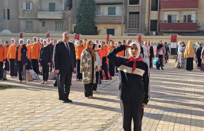 بالبلدي: تعليم
      المنوفية
      يتابع
      انتظام
      الدراسة
      بالمدرسة
      الرياضية
      بنات
      بشبين
      الكوم
