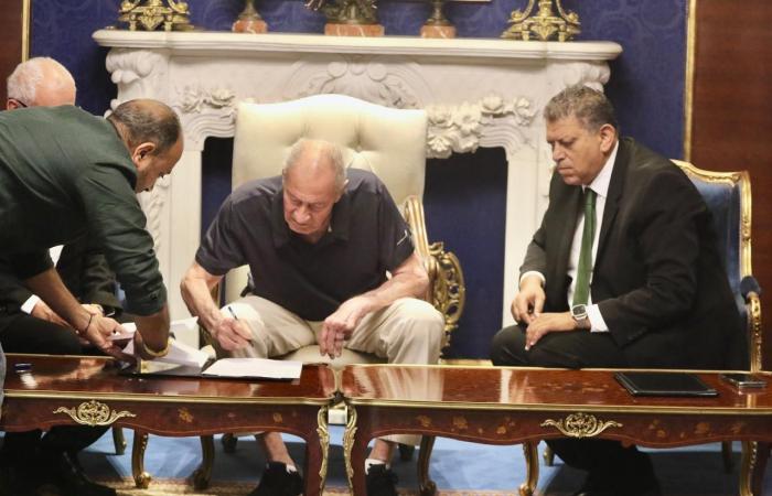بالبلدي: رسميًا..
      مصر
      وفرنسا
      توقعان
      شراكة
      تاريخية
      لتطوير
      كرة
      اليد
      في
      العاصمة
      الإدارية