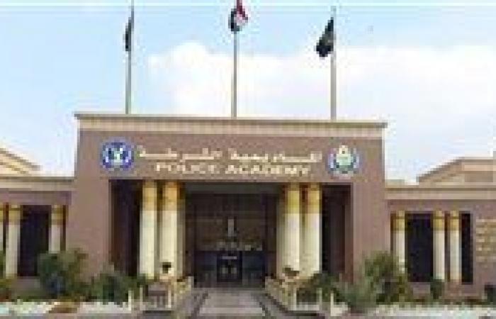 بالبلدي : أكاديمية
      الشرطة
      تغلق
      أبوابها
      غدا
      أمام
      خريجى
      الحقوق
      والتربية
      الرياضية
      إناث