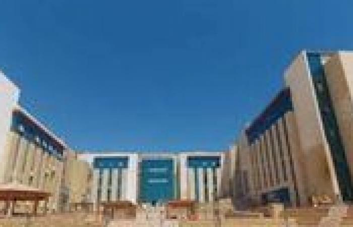 بالبلدي : بقرار
      وزاري..
      جامعة
      دمياط
      تطلق
      تخصصين
      جديدين
      بالدراسات
      العليا
      بكلية
      الآثار